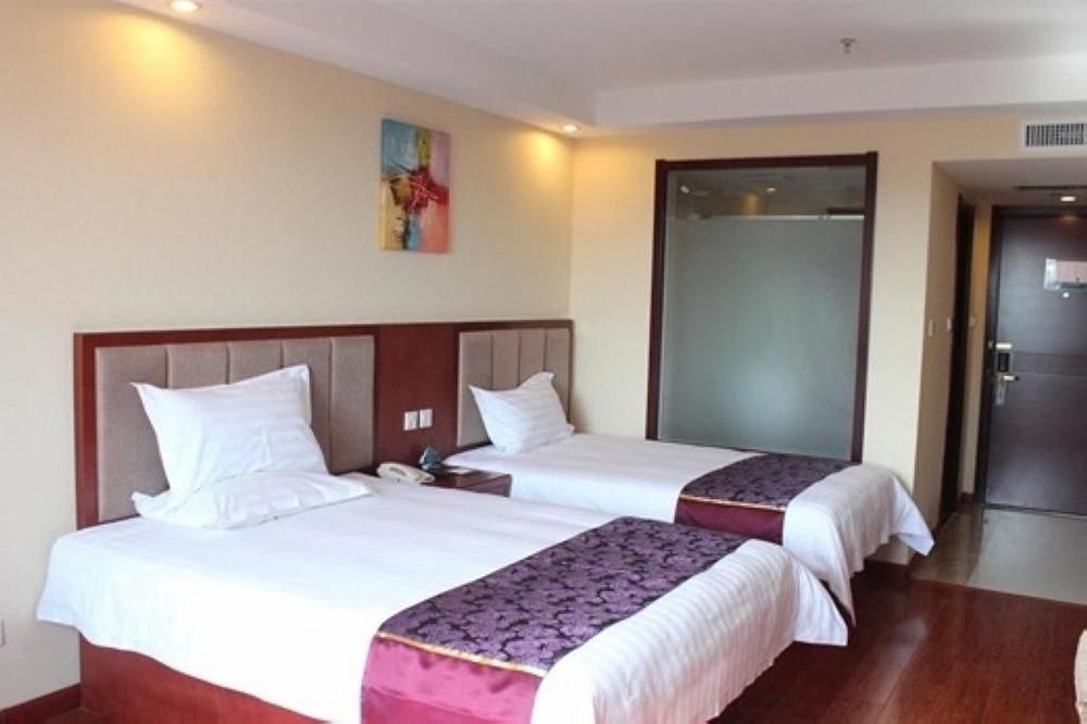 Greentree Inn Shandong Qingdao Wuyishan Road Jiashike Shopping Center Business Hotel Exterior photo