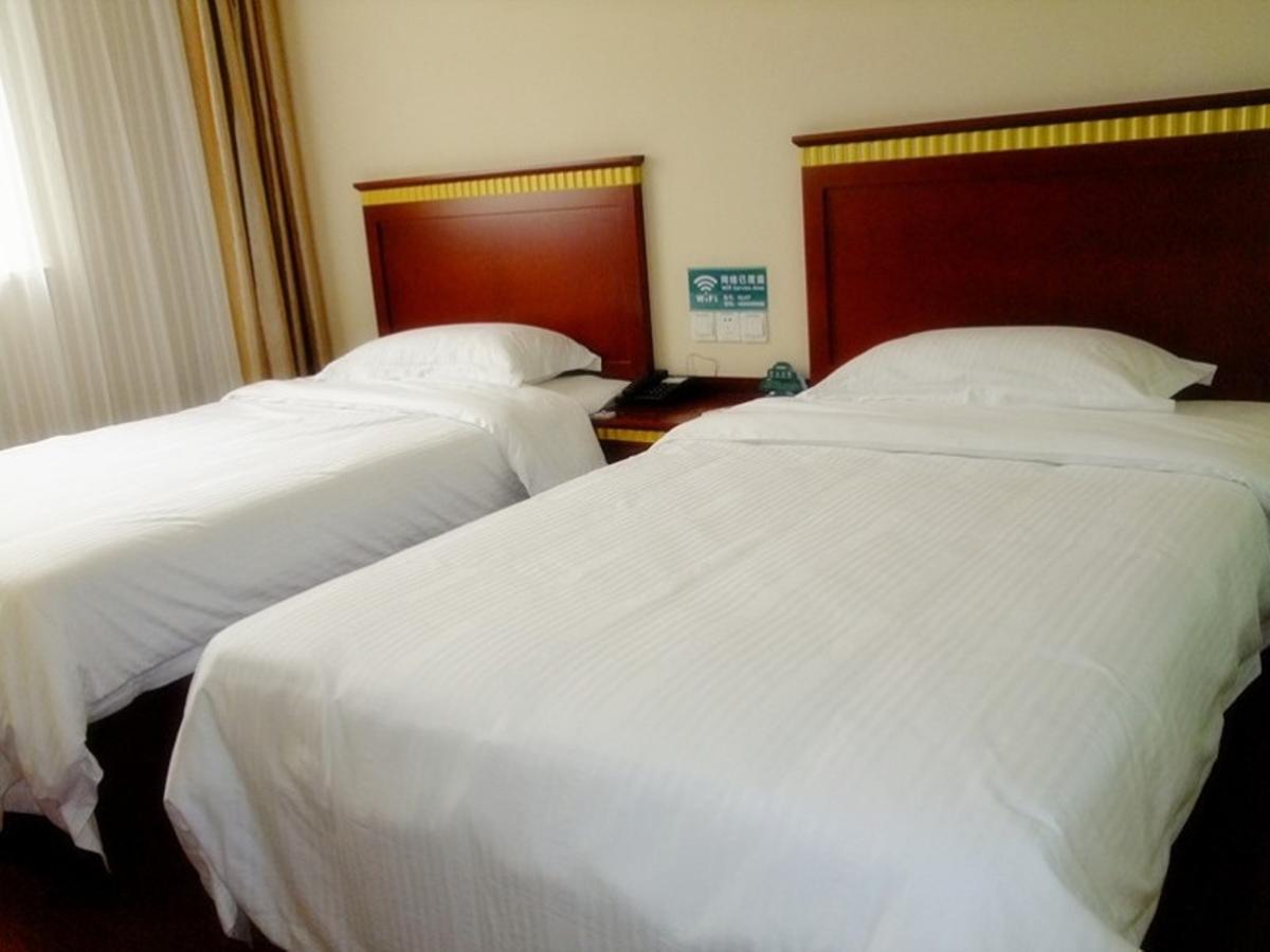 Greentree Inn Shandong Qingdao Wuyishan Road Jiashike Shopping Center Business Hotel Exterior photo